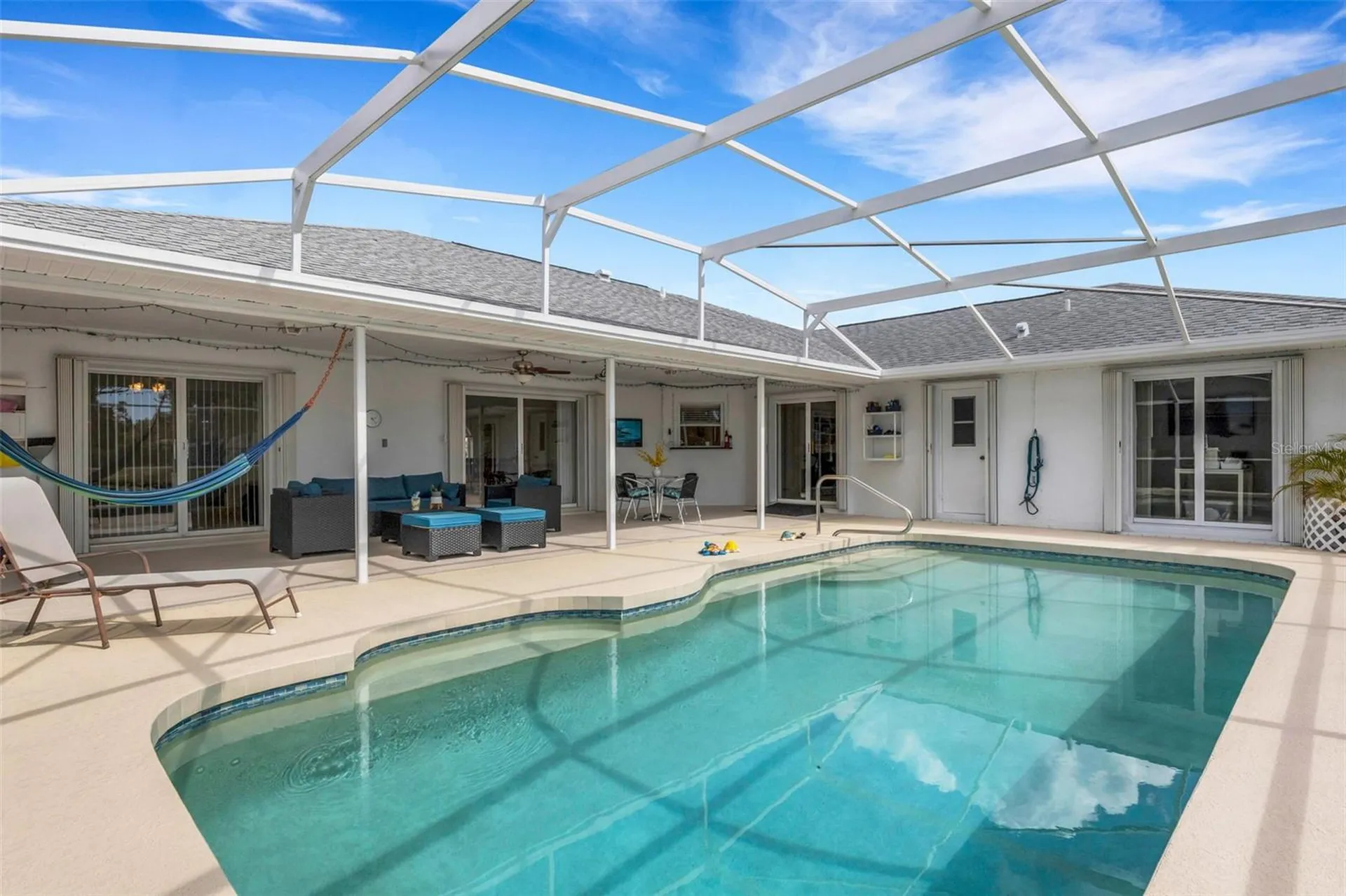 5836 Helen Way Sarasota FL 34243