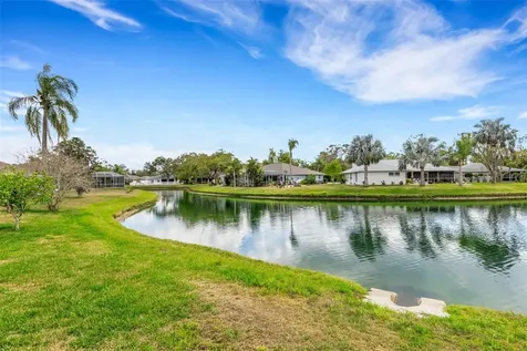 5836 Helen Way Sarasota FL 34243