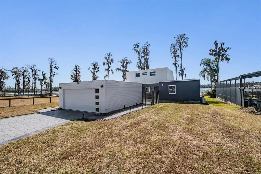 18200 Cypress Cove Lane Lutz FL 33549