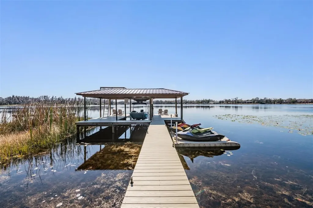 18200 Cypress Cove Lane Lutz FL 33549