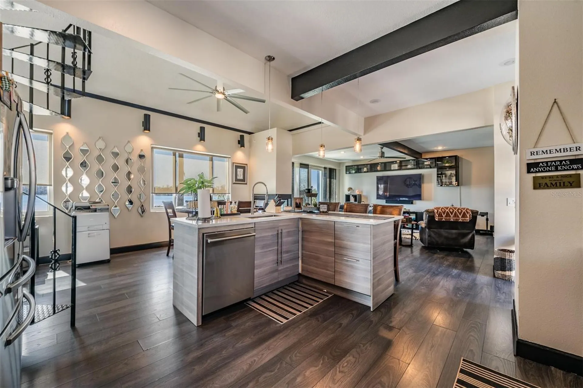 18200 Cypress Cove Lane Lutz FL 33549