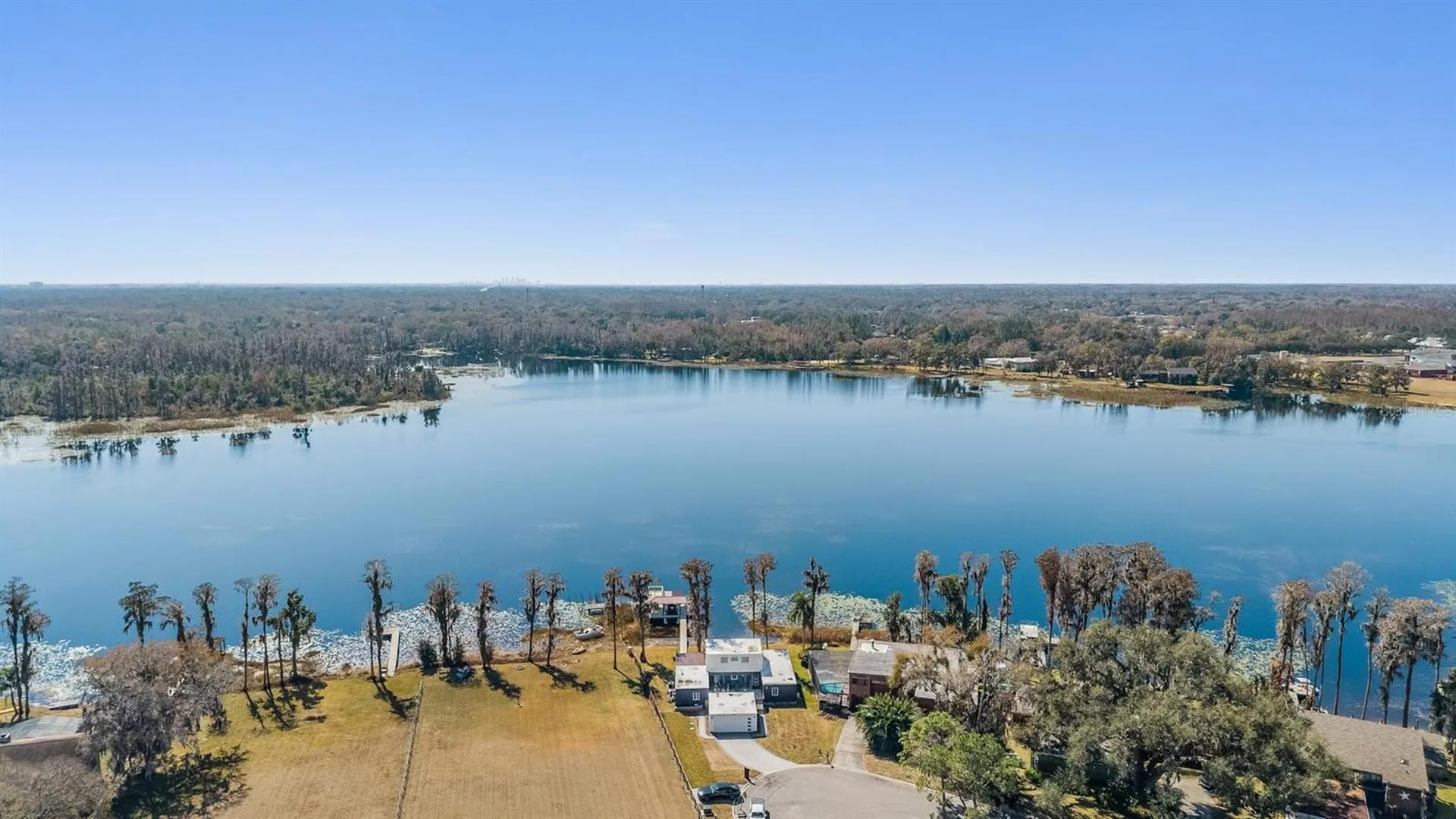 18200 Cypress Cove Lane Lutz FL 33549