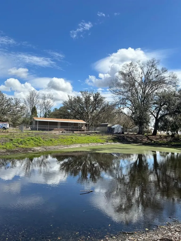 6001 Five Acre Road Plant City FL 33565