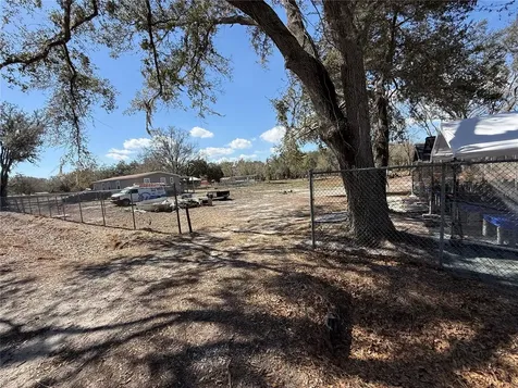6001 Five Acre Road Plant City FL 33565