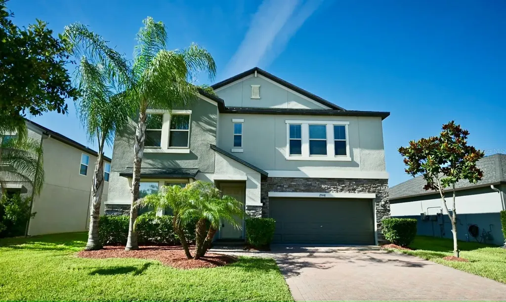 25118 Lambrusco Loop Lutz FL 33559