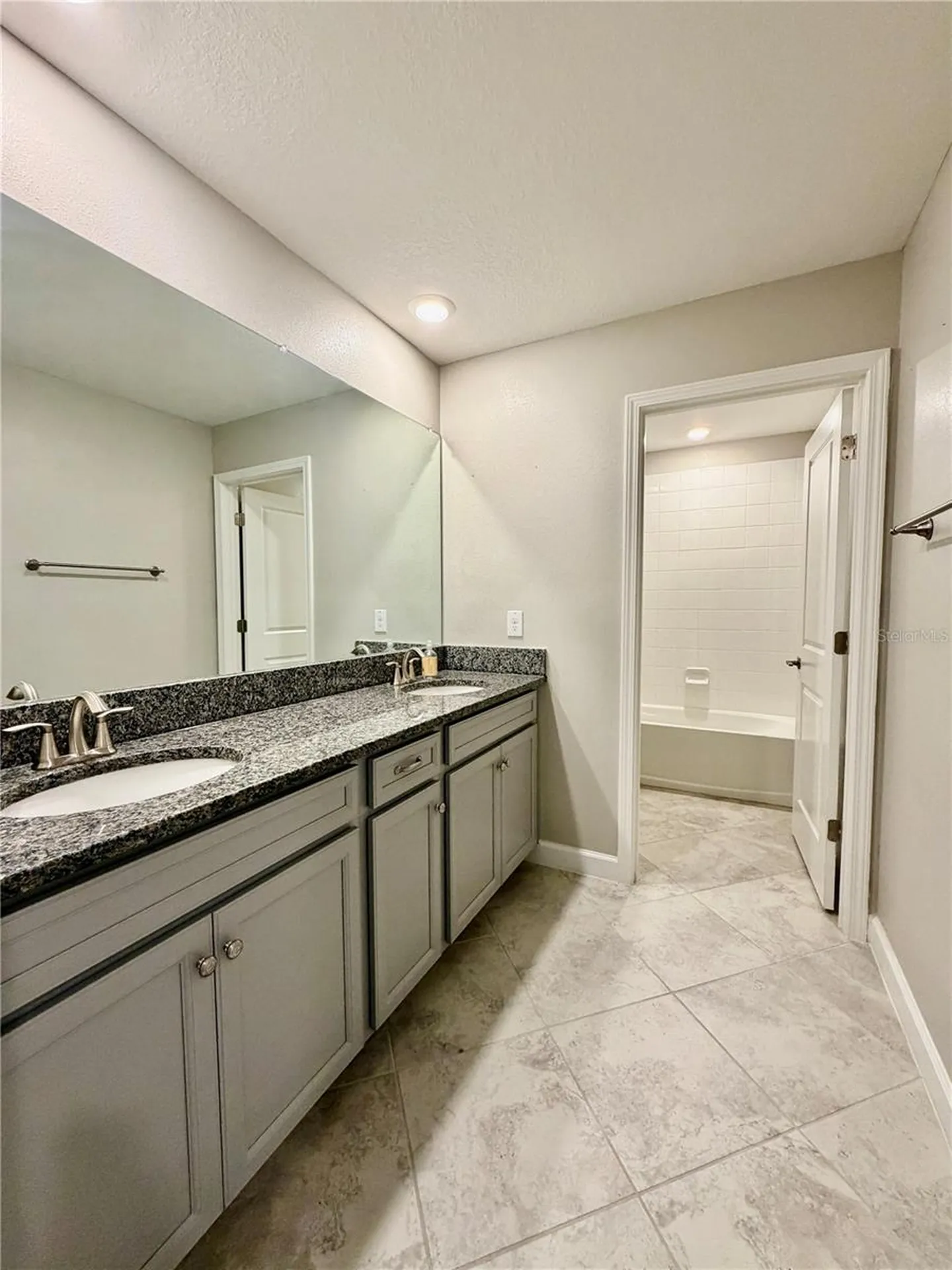 25118 Lambrusco Loop Lutz FL 33559