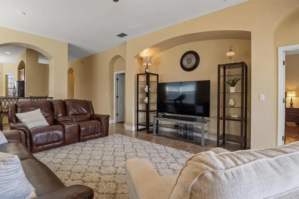 1068 Stoney Creek Drive Lakeland FL 33811