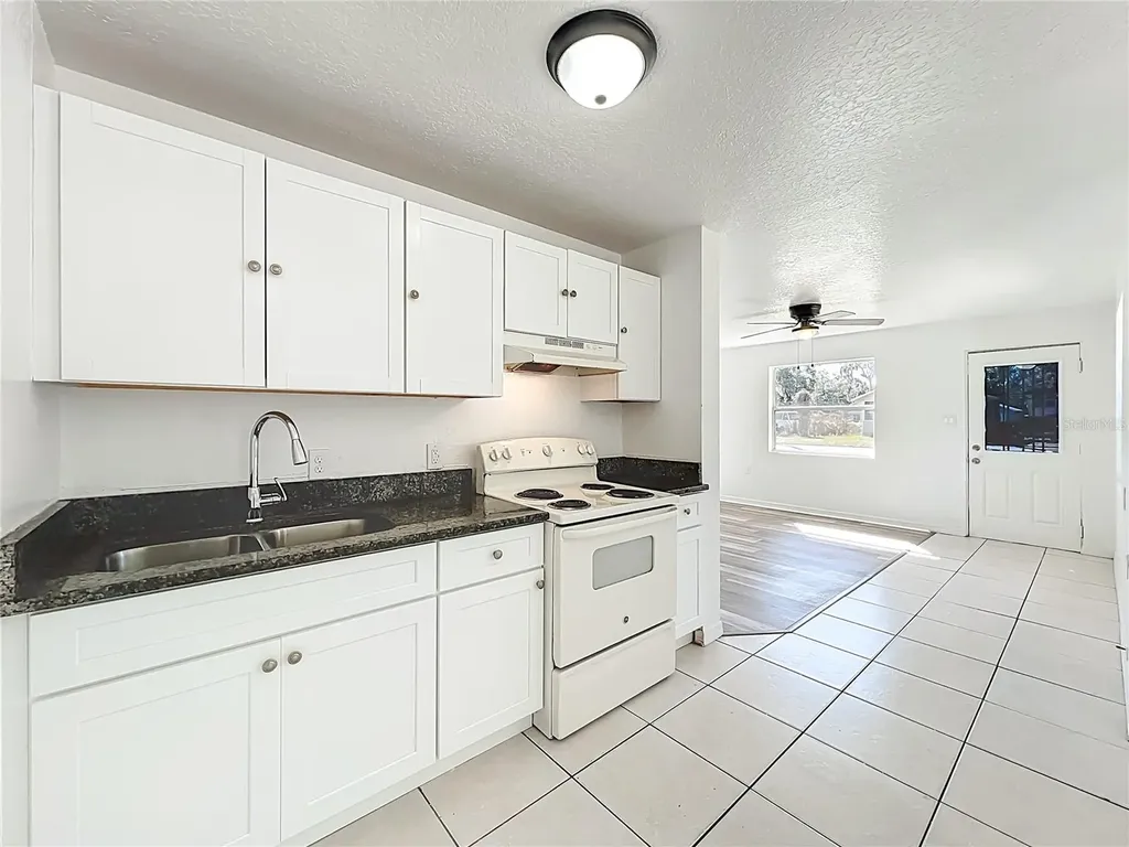 301 E Atwater Avenue Eustis FL 32726