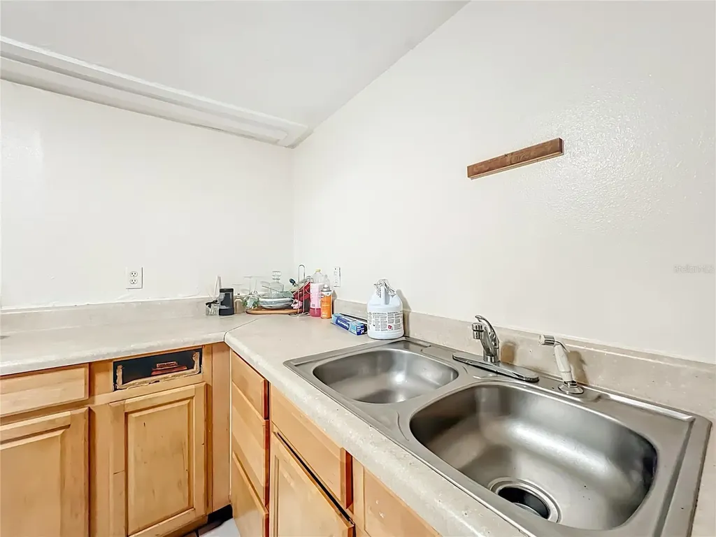 301 E Atwater Avenue Eustis FL 32726