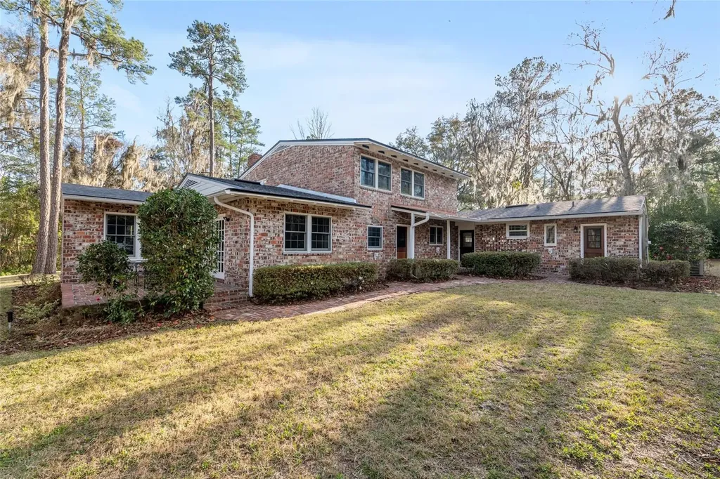 1801 NW 30th Terrace Gainesville FL 32605