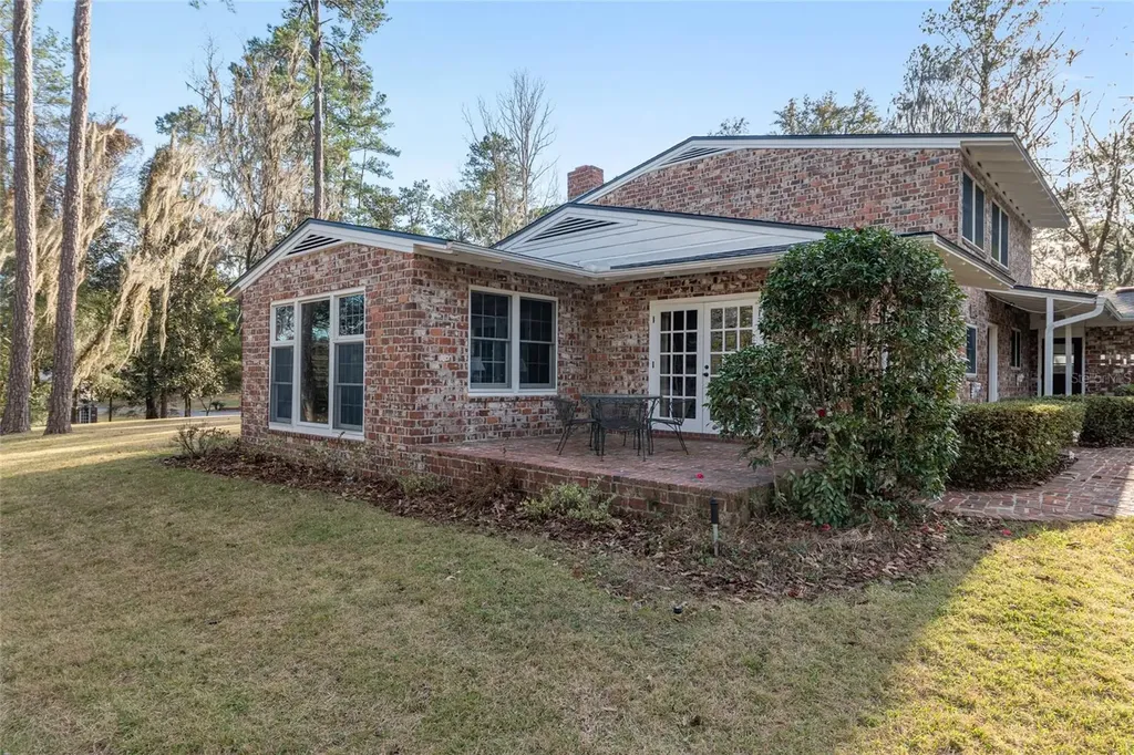 1801 NW 30th Terrace Gainesville FL 32605