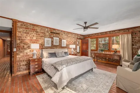 1801 NW 30th Terrace Gainesville FL 32605