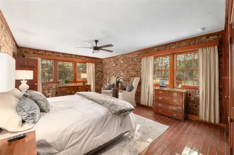 1801 NW 30th Terrace Gainesville FL 32605