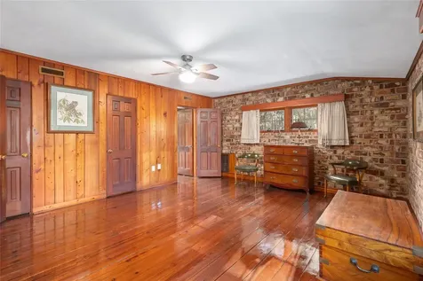 1801 NW 30th Terrace Gainesville FL 32605