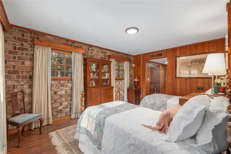 1801 NW 30th Terrace Gainesville FL 32605