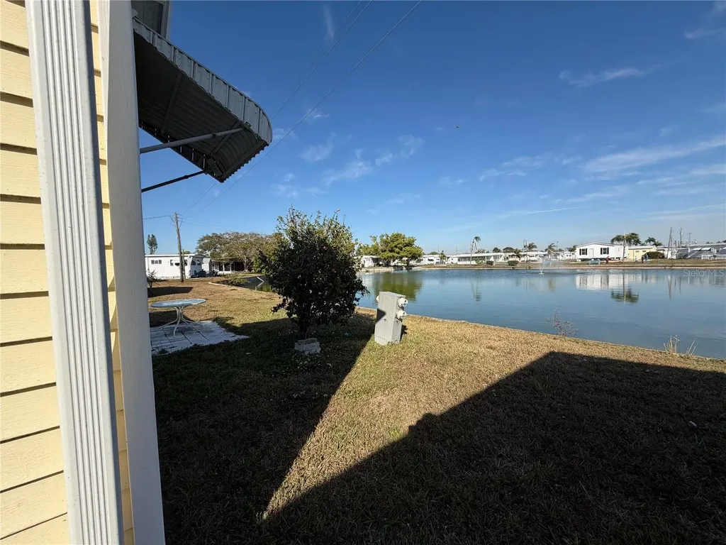 5121 9th Street W Bradenton FL 34207