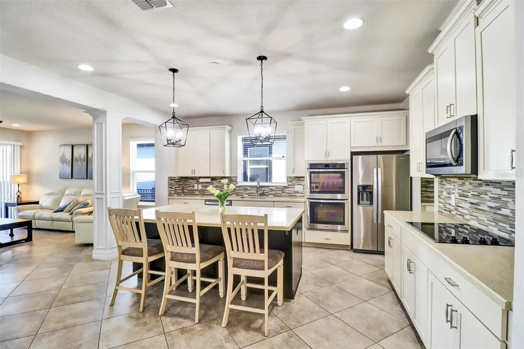 7921 Corkfield Avenue Orlando FL 32832