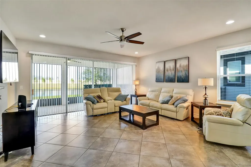 7921 Corkfield Avenue Orlando FL 32832