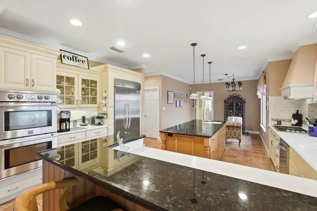 10 Magnolia Lane S Ormond Beach FL 32174