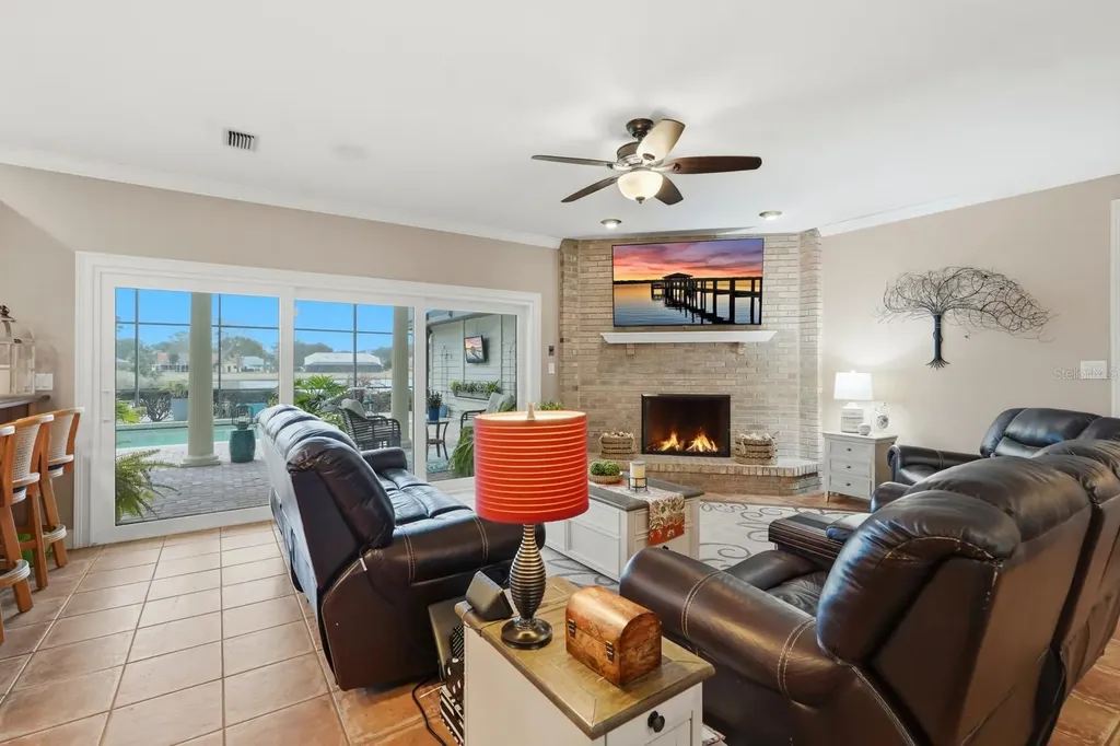 10 Magnolia Lane S Ormond Beach FL 32174