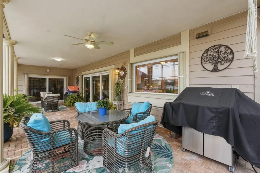 10 Magnolia Lane S Ormond Beach FL 32174