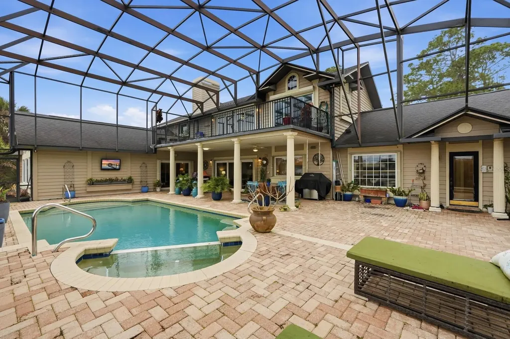 10 Magnolia Lane S Ormond Beach FL 32174