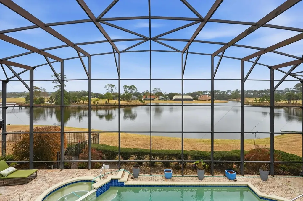 10 Magnolia Lane S Ormond Beach FL 32174