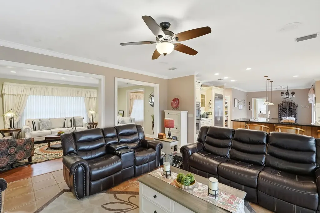 10 Magnolia Lane S Ormond Beach FL 32174