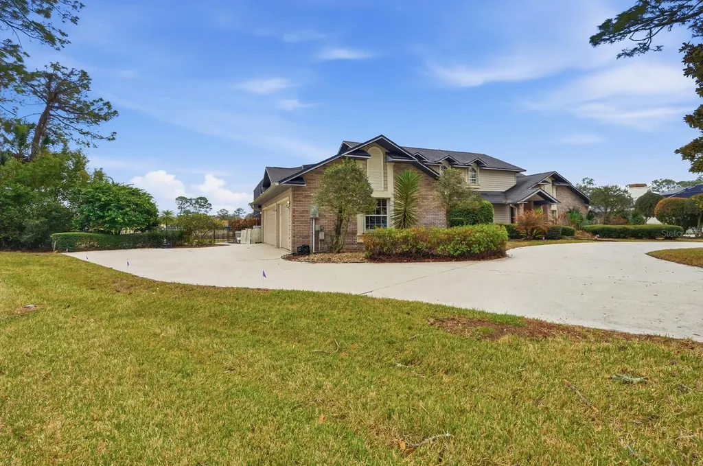 10 Magnolia Lane S Ormond Beach FL 32174