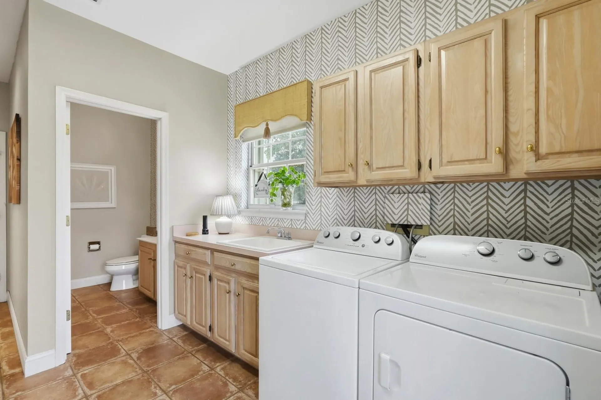 10 Magnolia Lane S Ormond Beach FL 32174