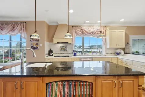 10 Magnolia Lane S Ormond Beach FL 32174