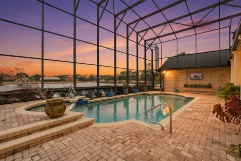 10 Magnolia Lane S Ormond Beach FL 32174