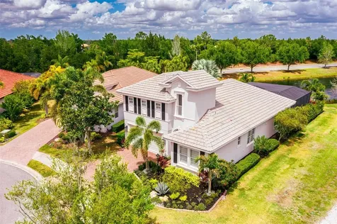 15623 Leven Links Place Lakewood Ranch FL 34202