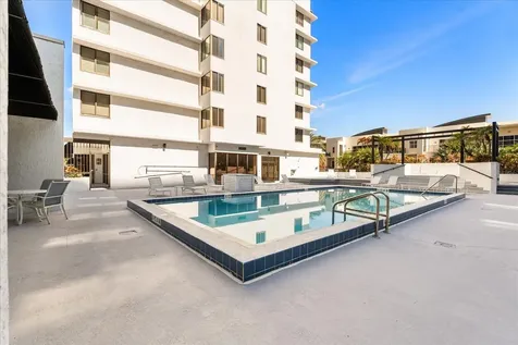 530 E Central Boulevard Orlando FL 32801