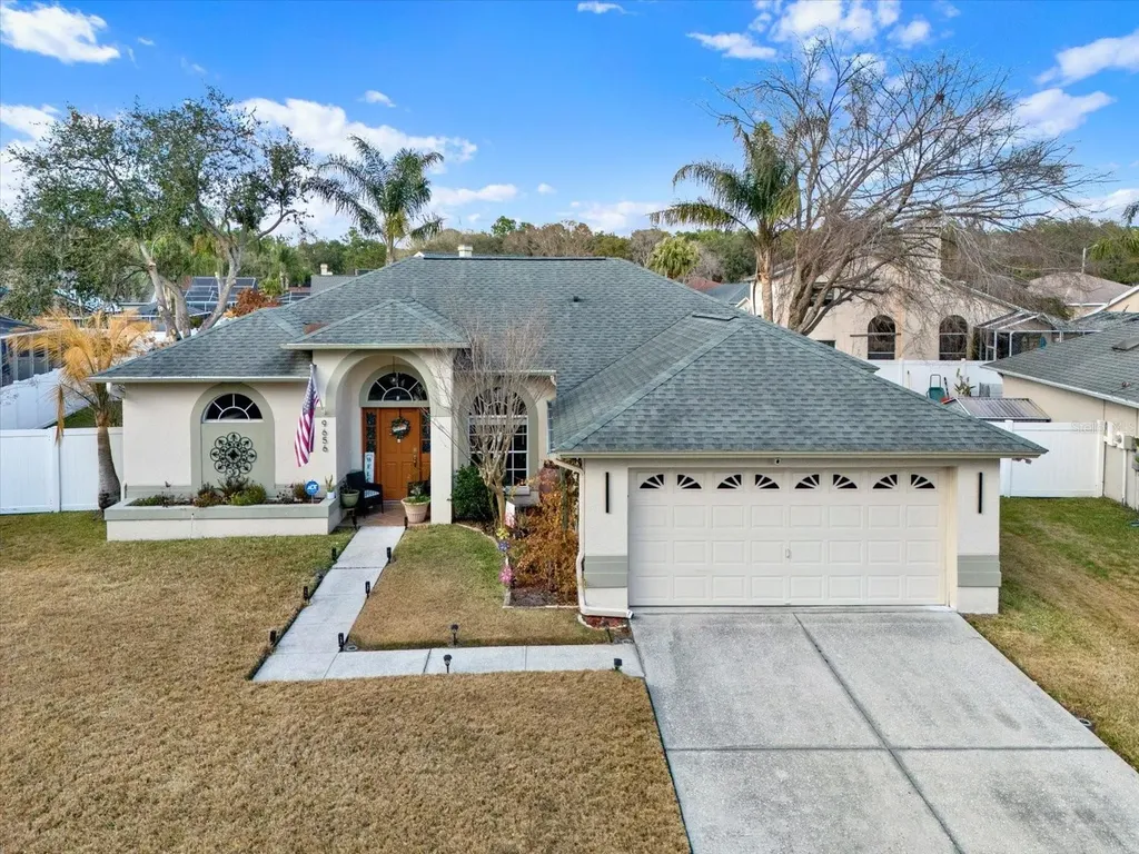 9656 Fox Hearst Road Tampa FL 33647