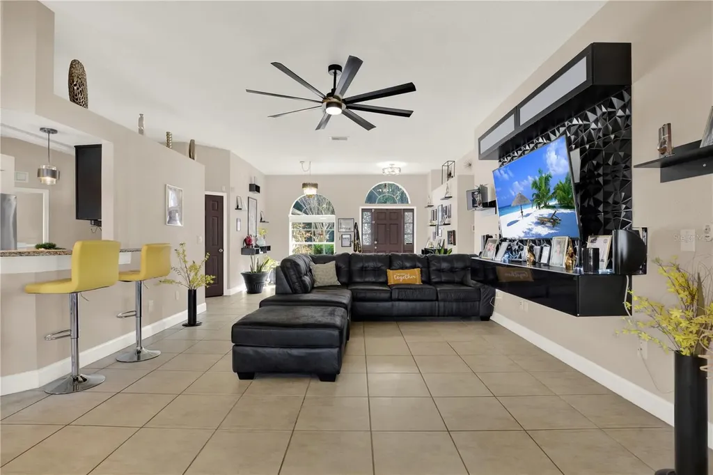 9656 Fox Hearst Road Tampa FL 33647