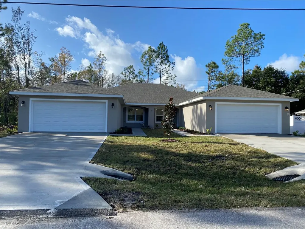 17 Karas Trail Palm Coast FL 32164