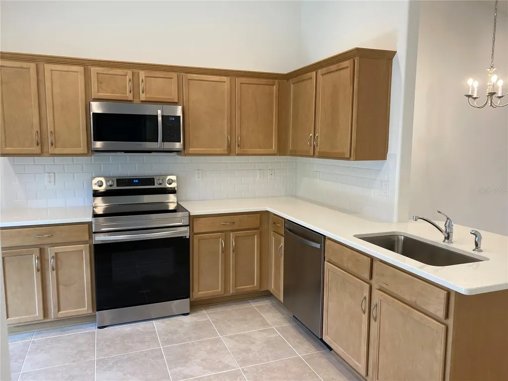17 Karas Trail Palm Coast FL 32164