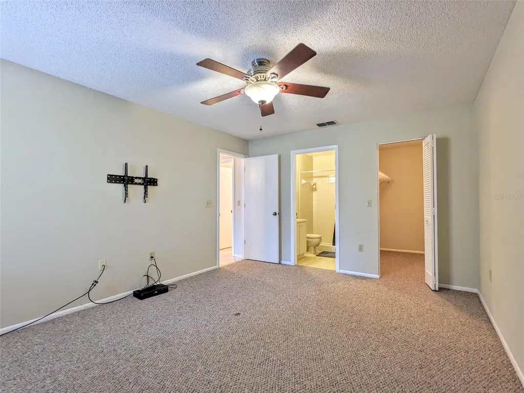 3848 59th Avenue W Bradenton FL 34210