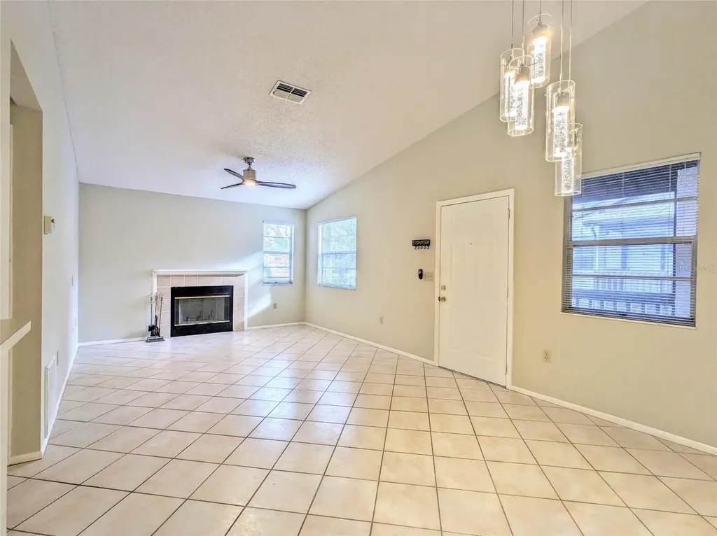 3848 59th Avenue W Bradenton FL 34210