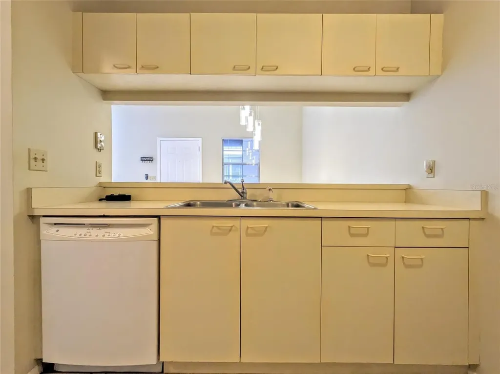 3848 59th Avenue W Bradenton FL 34210