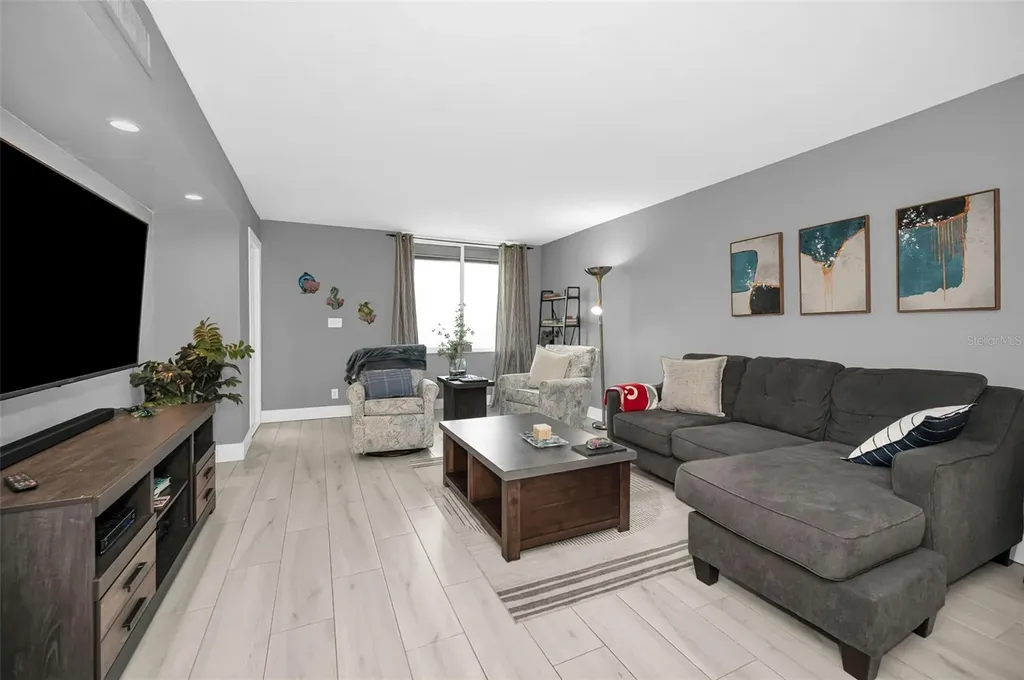 1460 Gulf Boulevard Clearwater FL 33767