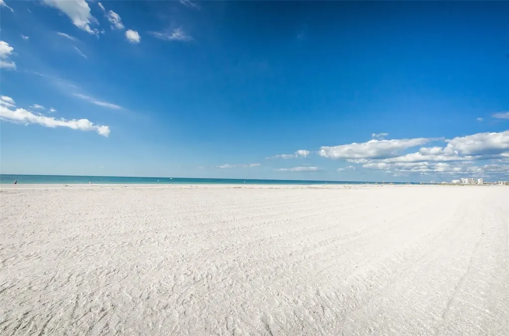 1460 Gulf Boulevard Clearwater FL 33767