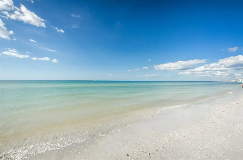 1460 Gulf Boulevard Clearwater FL 33767