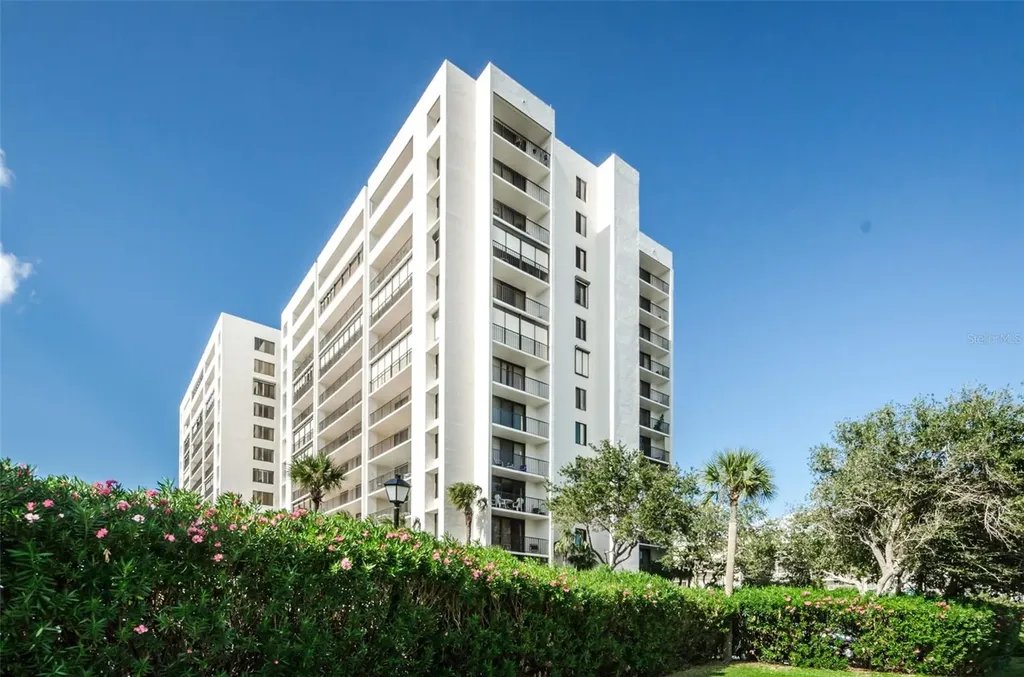 1460 Gulf Boulevard Clearwater FL 33767