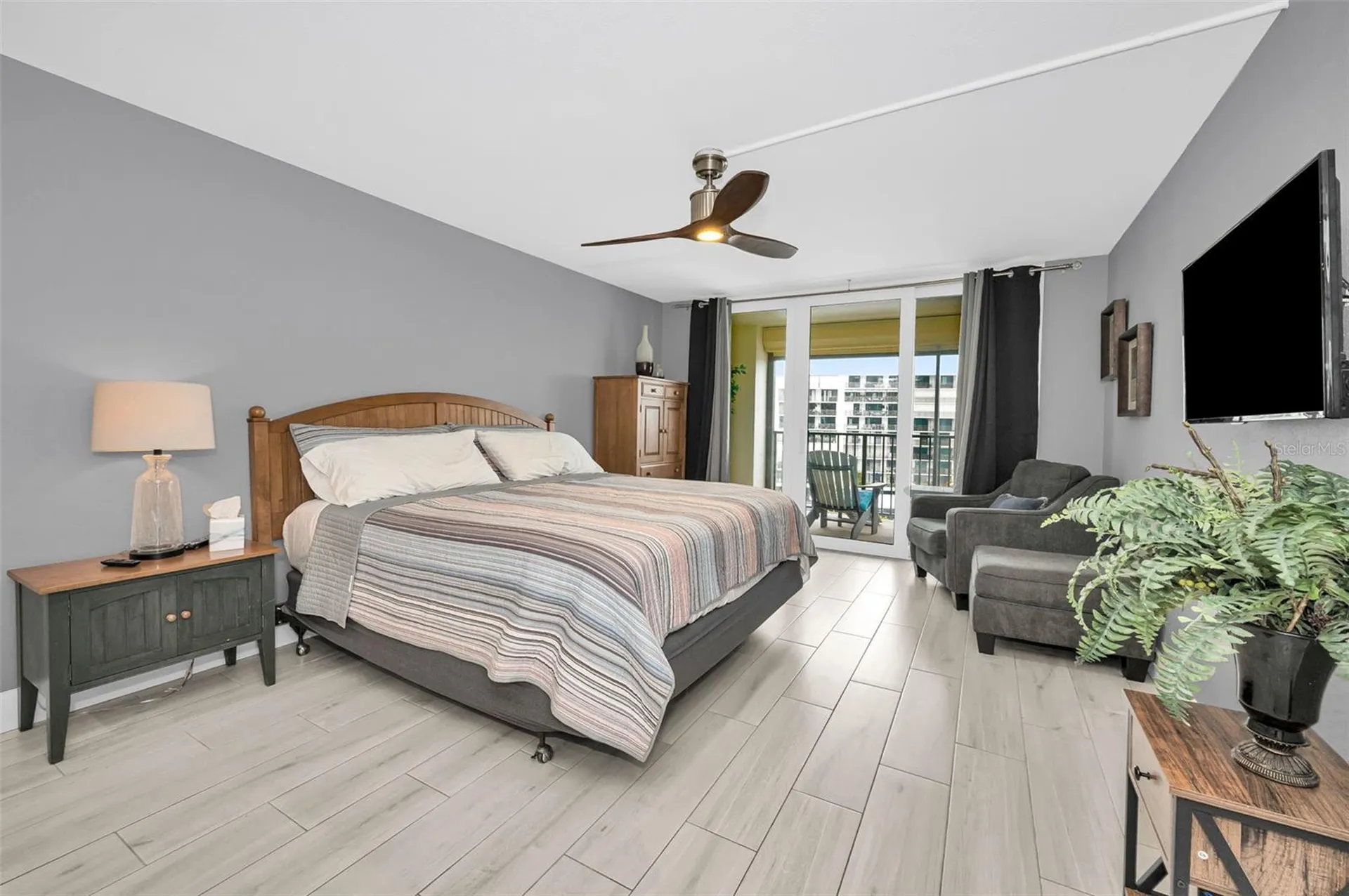 1460 Gulf Boulevard Clearwater FL 33767