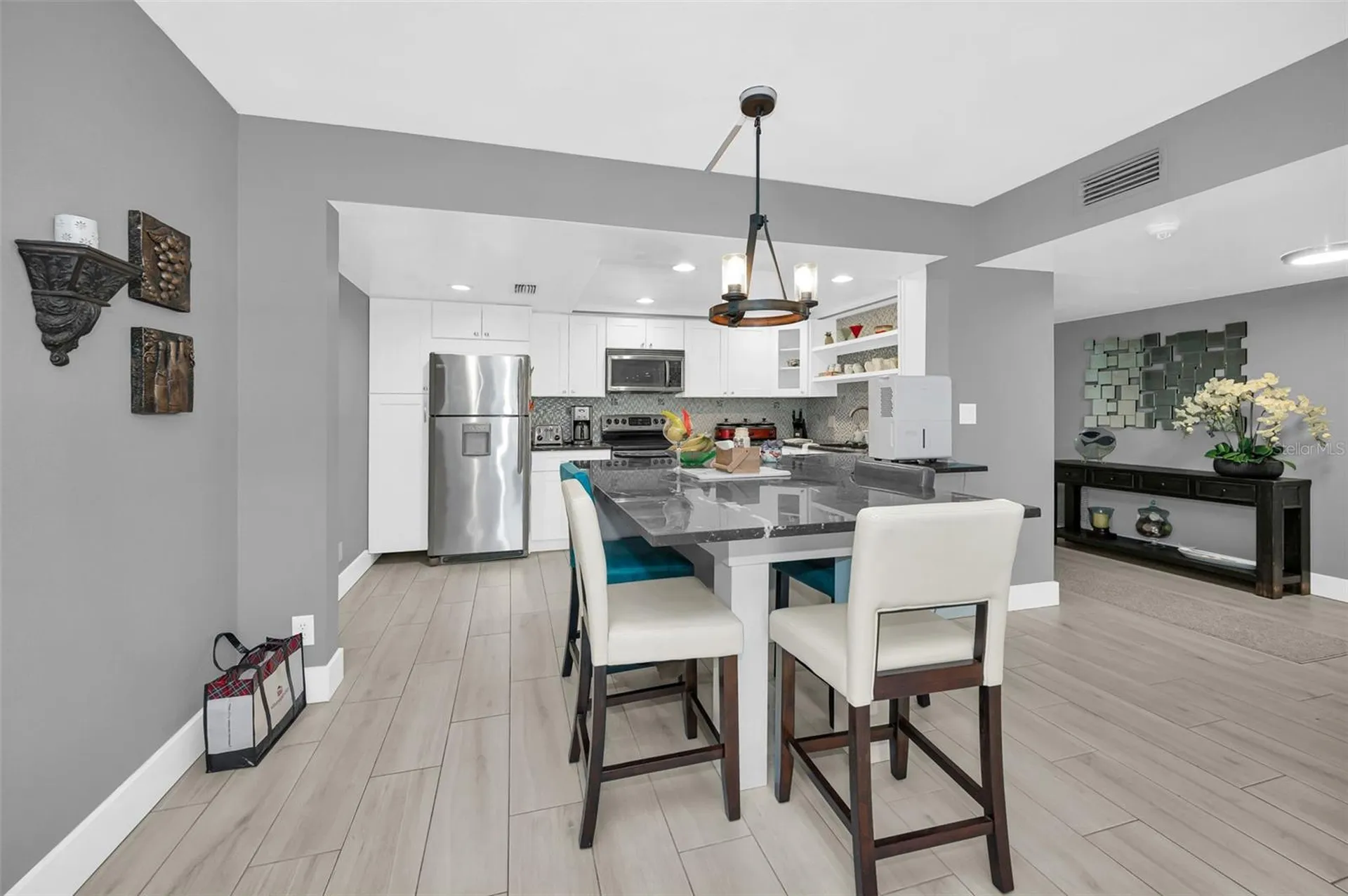 1460 Gulf Boulevard Clearwater FL 33767