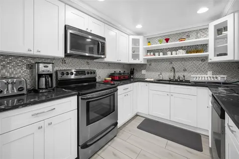 1460 Gulf Boulevard Clearwater FL 33767