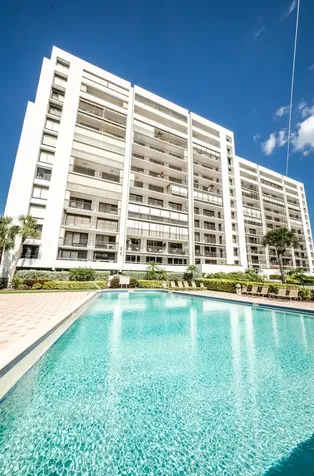 1460 Gulf Boulevard Clearwater FL 33767