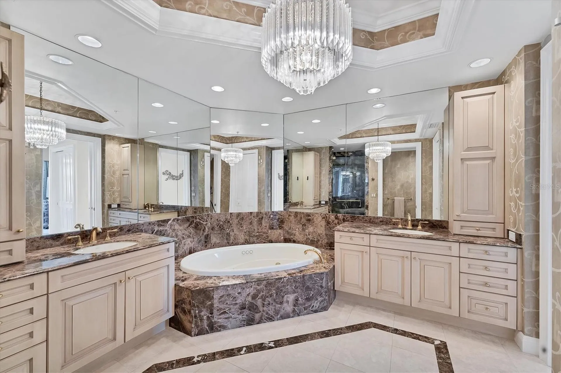 1300 Benjamin Franklin Drive Sarasota FL 34236